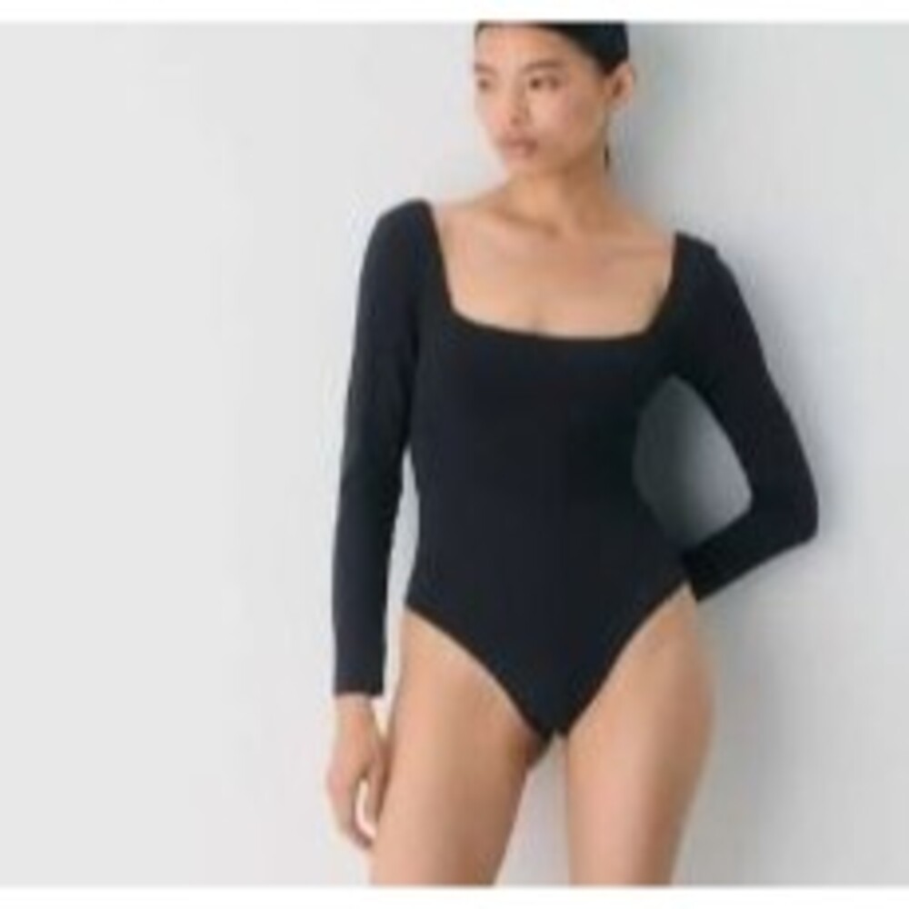 Aritzia Babaton Women's Original Contour Headway Bodysuit Black Large